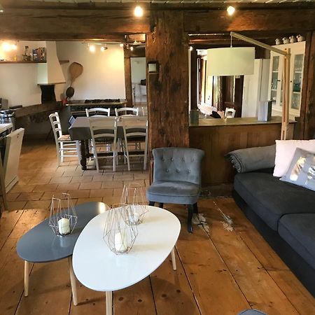 Ferme De Chenezeau - 15 Personnes , 7 Chambres Gérardmer Екстериор снимка